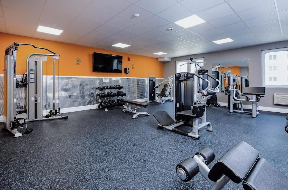 2Br Suite At The Grand Castle Pool Gym & Parking Grandville Exterior photo